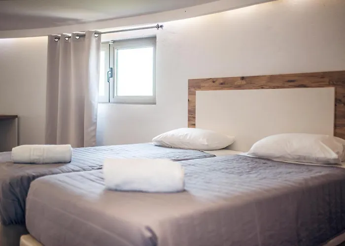 Hotel Island 3*