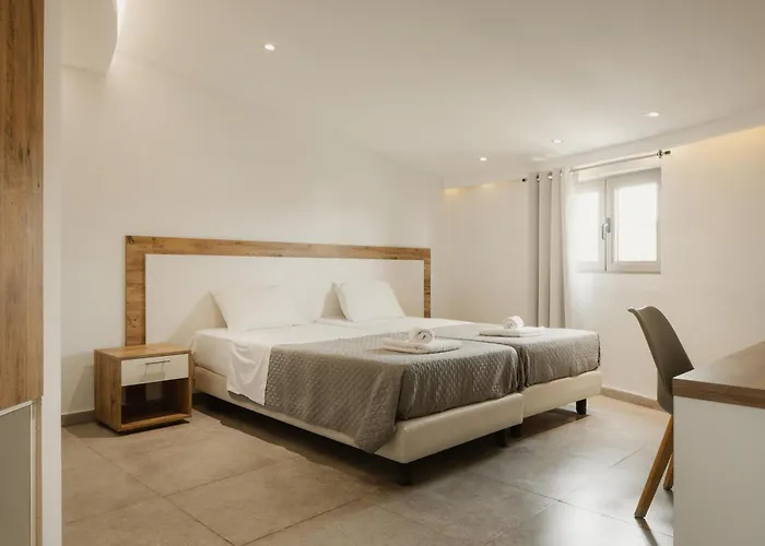 Hotel Island 3*