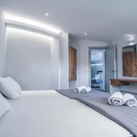 Hotel Island 3*