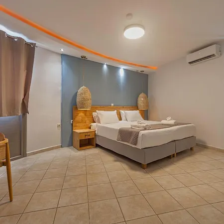 Hotel Island 3*