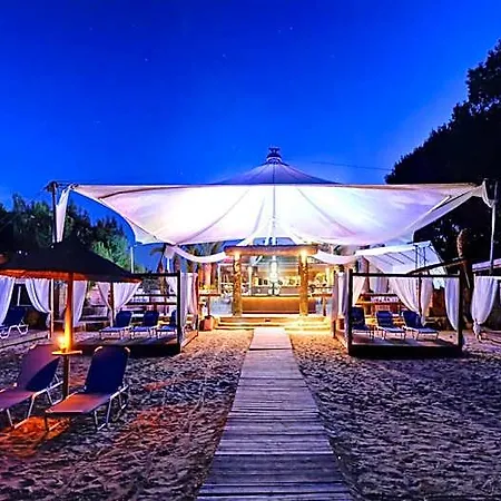 Hotel Island
