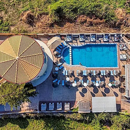 Island 3*