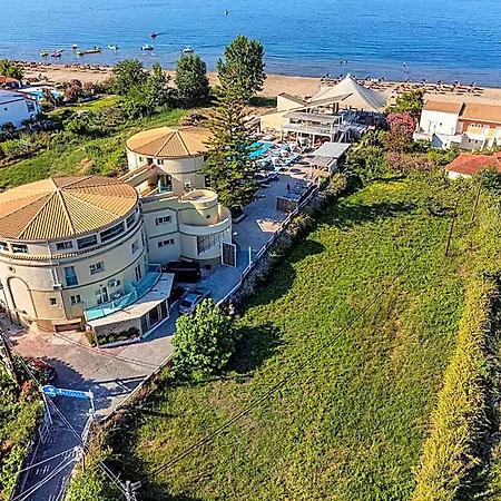 Island 3* Kavos