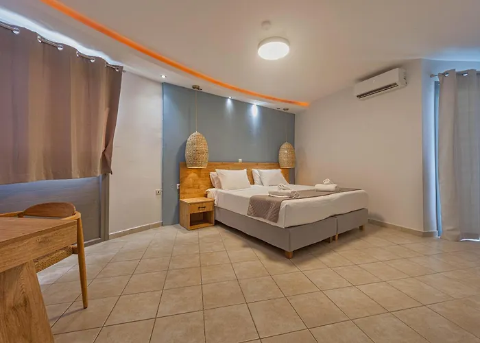 Hotel Island 3*