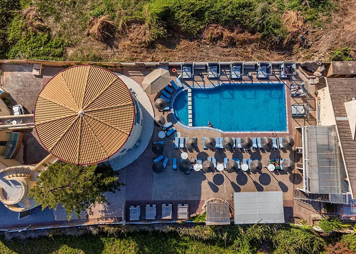 Island 3* Kávos